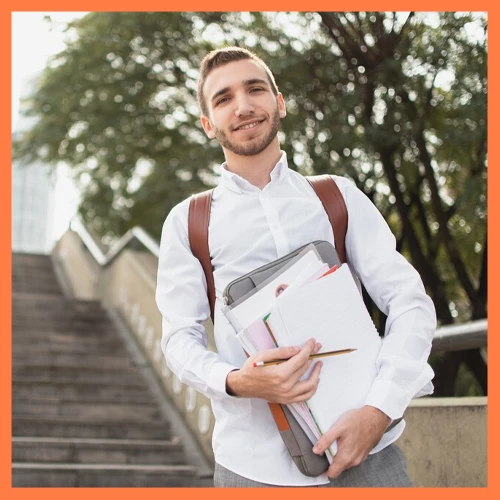 üniversite öğrencisi